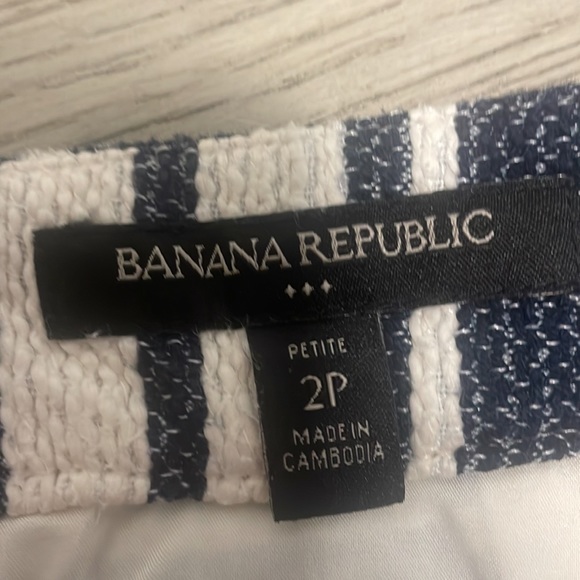 Banana Republic Striped Skirt - Picture 2 of 4